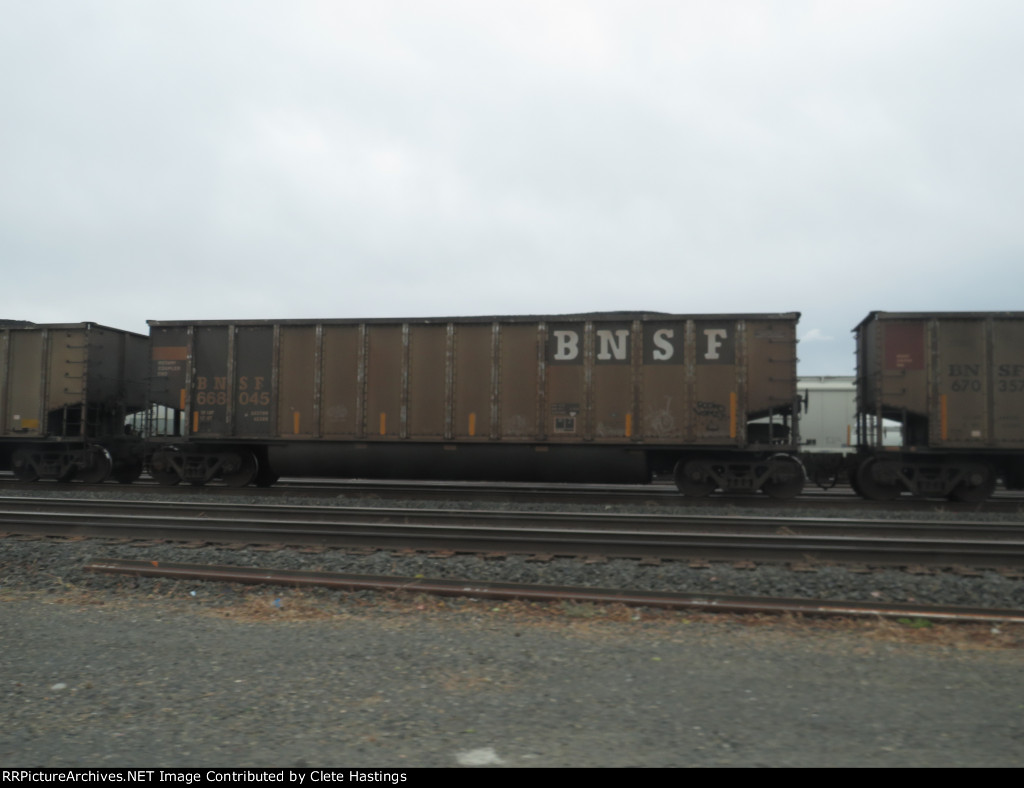 BNSF 668045